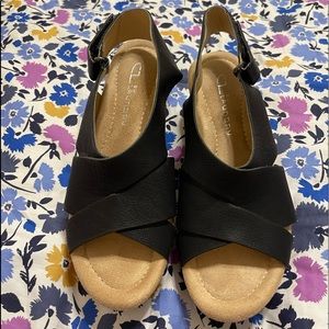 Chinese Laundry Wedges